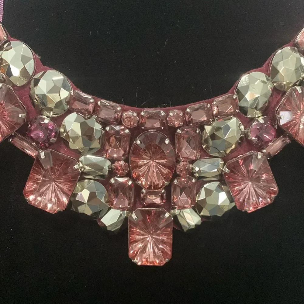 Joan River Burgundy Plum Bib Chunky Rhinestone Ribbon Necklace - Picture 5 of 7